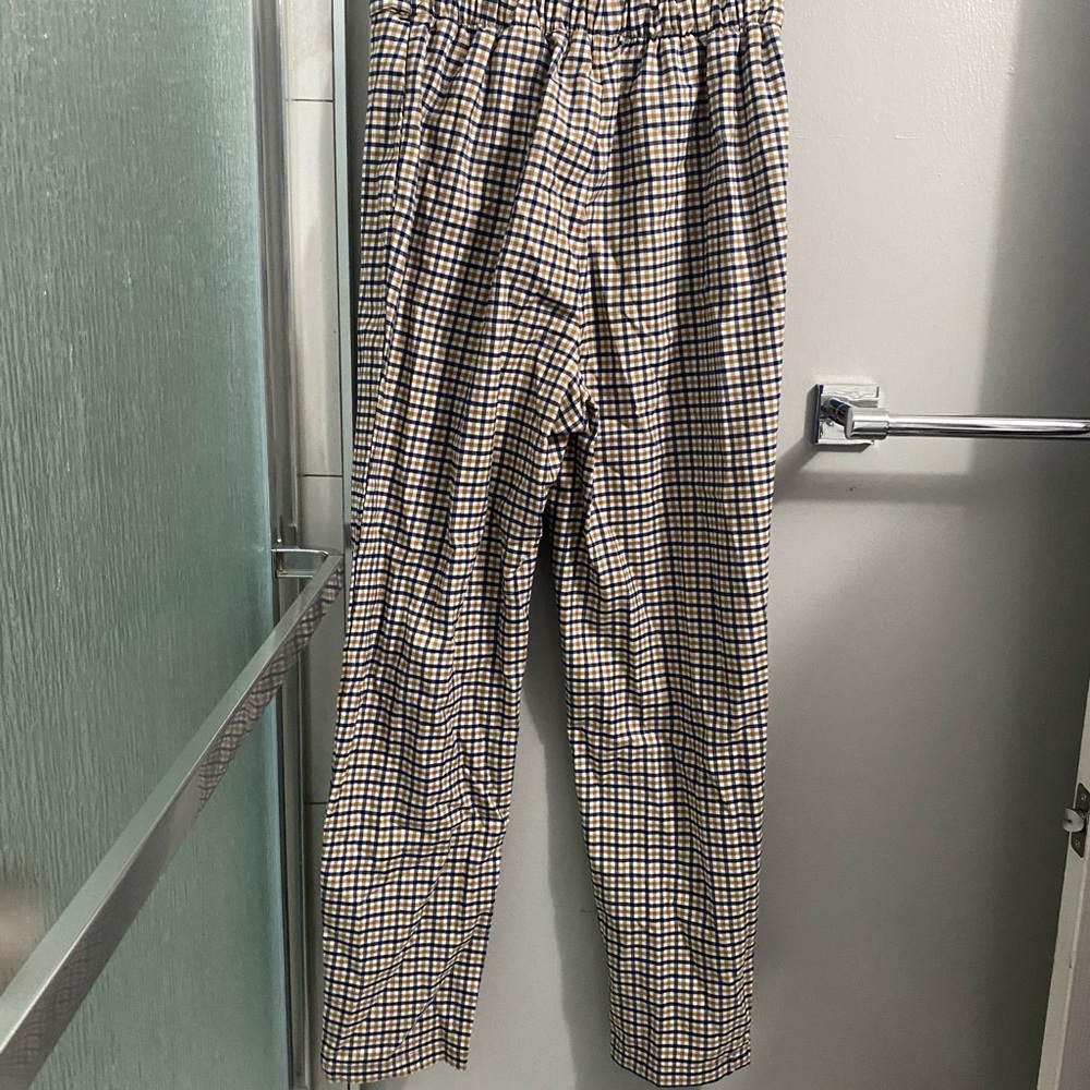 Suit pants great fabric fitted. Worn twice.